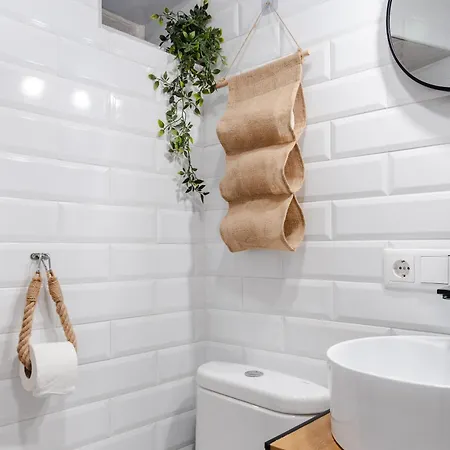 Reformado Y Muy Tranquilo Junto A Puente Romano, 3hab, Aire Acondicionado Y Wifi * Córdova