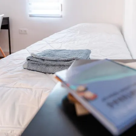 Apartment Reformado Y Muy Tranquilo Junto A Puente Romano, 3hab, Aire Acondicionado Y Wifi Cordoba